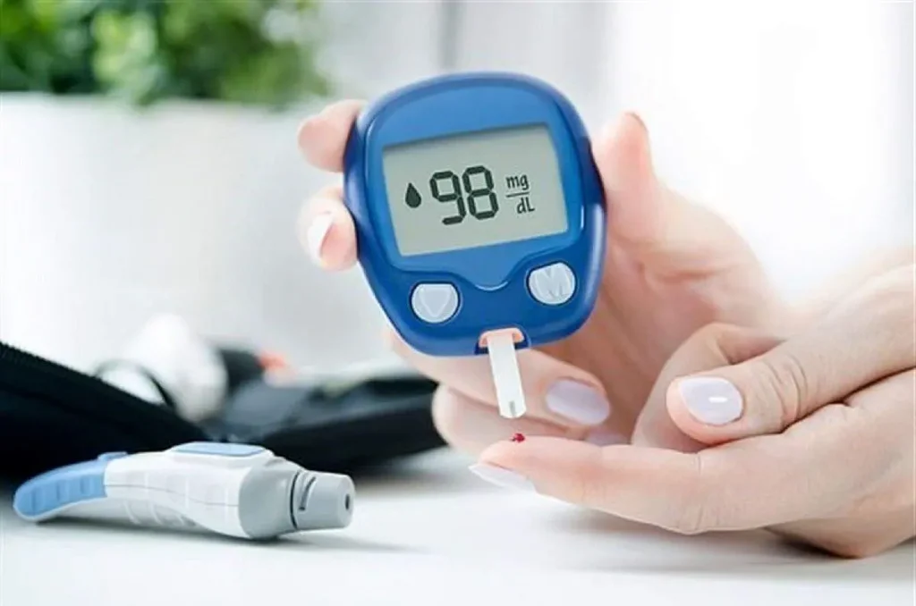 کنترل دیابت با عرق بیدمشک