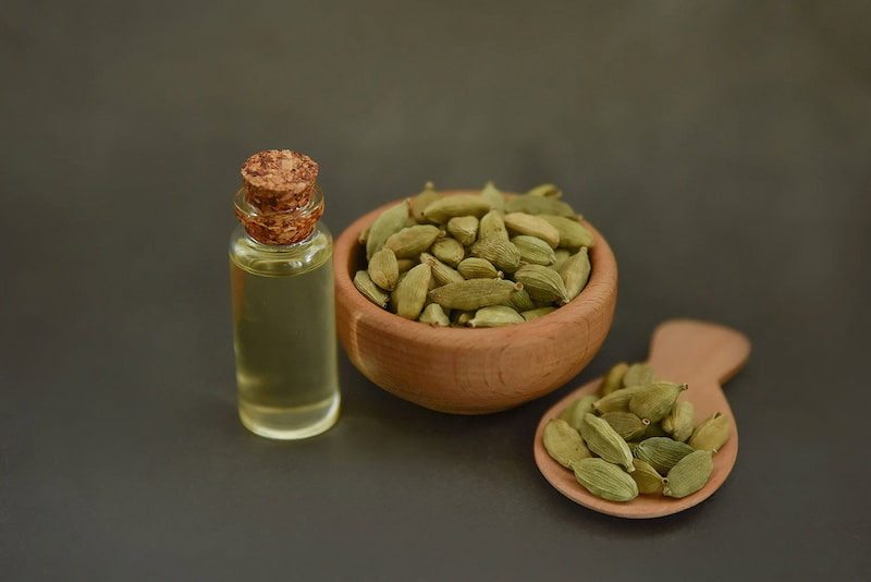 عرق هل در غذا و نوشیدنی